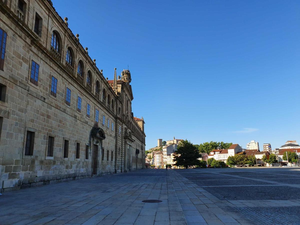 Acogedor Apartamento En El Centro De Monforte มงฟอร์เต เด เลมอส ภายนอก รูปภาพ
